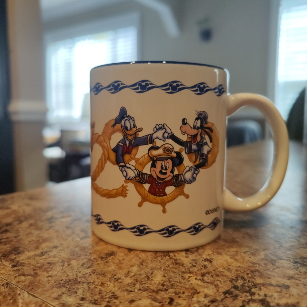 Disney Cruise line mig cup from 2000